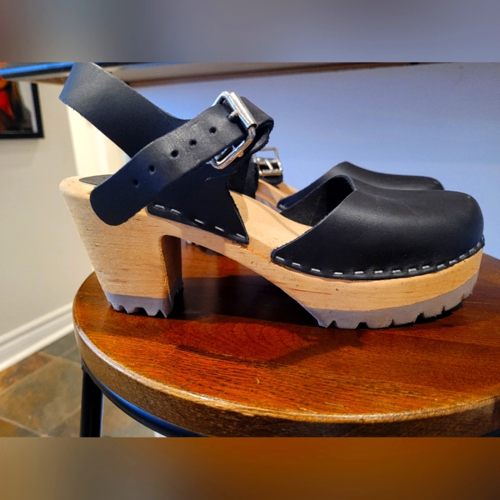 Mia "Abba" clogs
